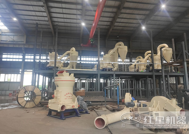 磨粉生產(chǎn)線(xiàn)中給料機(jī)、提升機(jī)現(xiàn)場(chǎng)安裝圖