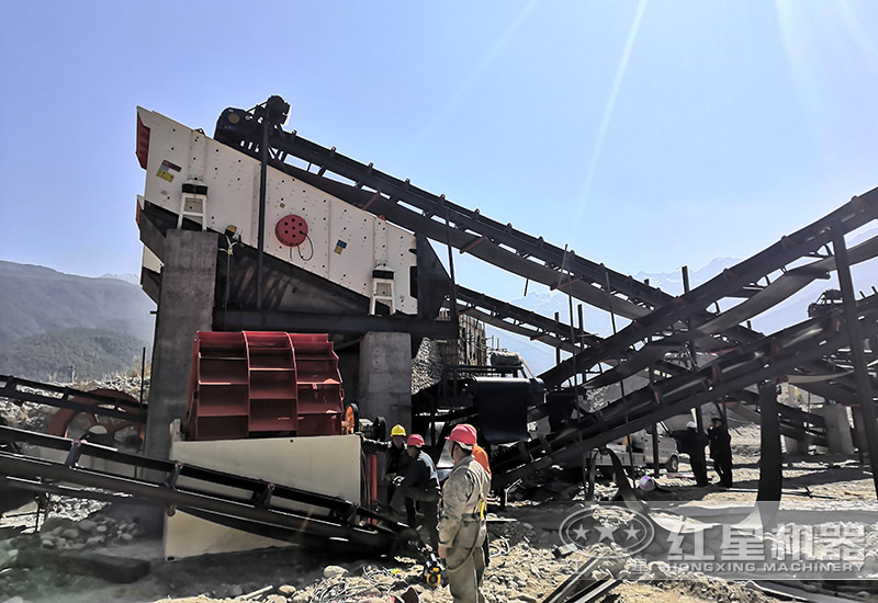 紅星機(jī)器客戶(hù)洗砂生產(chǎn)線現(xiàn)場(chǎng)實(shí)拍 紅星機(jī)器客戶(hù)洗砂生產(chǎn)線現(xiàn)場(chǎng)實(shí)拍